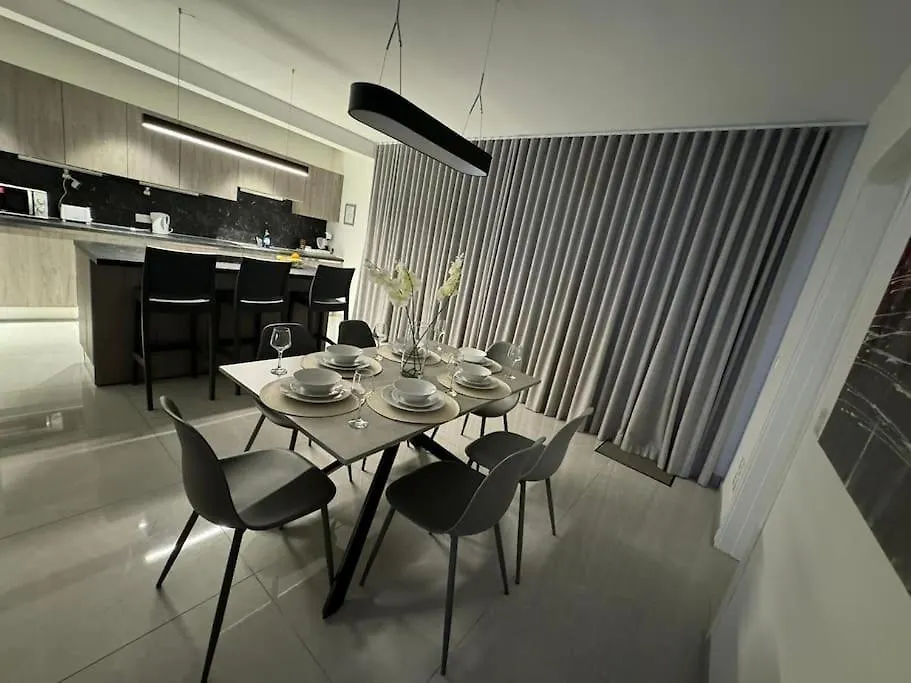 Urban Heaven Apartment Sliema