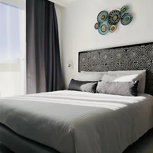 By Promenade And Apartament